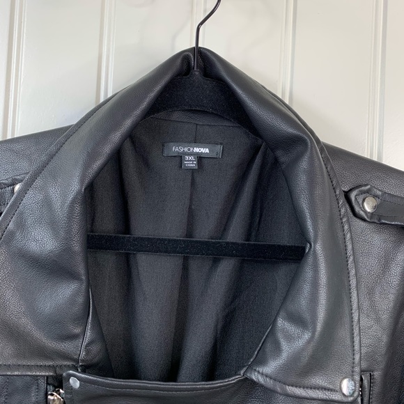 fashion nova Black Jacket Peace Race Faux Leather - Picture 5 of 12